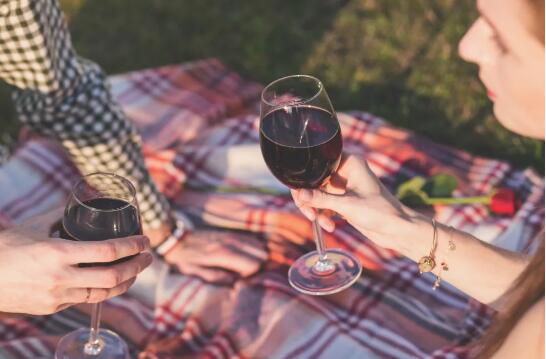 最新研究：每天一杯葡萄酒可以降低患糖尿病风险