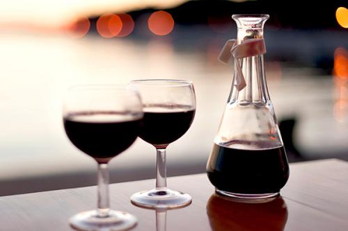 葡萄酒历史文化悠远，你喜欢喝葡萄酒吗