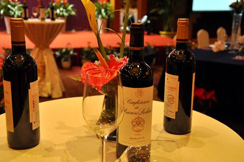 奥地利葡萄酒营销委员会举办待在家里品酒会