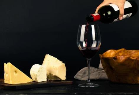 西班牙桃乐丝葡萄酒有什么特点？