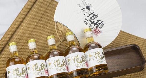 云南大理青源酒业金普拉发酵青梅酒荣获2021春季FIWA大赛金奖
