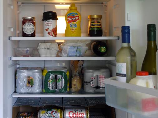 未开的红酒可以放冰箱吗？