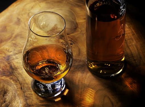 威士忌与白兰地有什么不同？