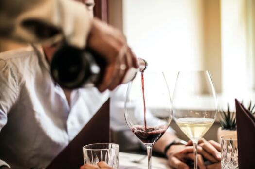 行业大洗牌之下，什么样的葡萄酒才值得被选择？