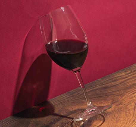dry red wine是什么红酒？