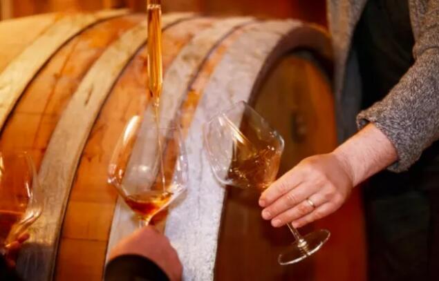 玻璃瓶短缺导致葡萄酒价格上涨，还影响葡萄酒风味