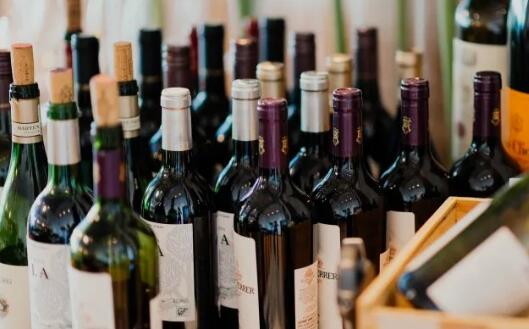 与十年前相比，加利西亚葡萄酒出口价格增长四倍