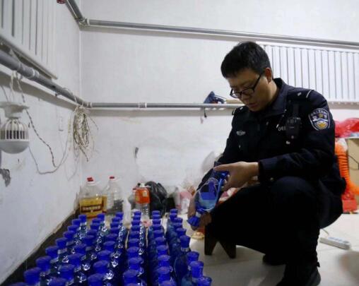 北京警方查获多个制售假冒品牌白酒团伙