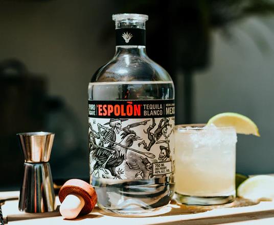 tequila和mezcal的区别？