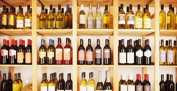 玻璃瓶成本上涨，或推高葡萄酒价格