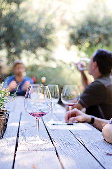 如何评估葡萄酒质量等级？