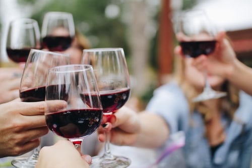 葡萄酒什么时候喝比较好喝？