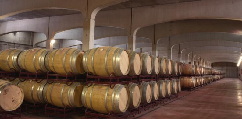 马隆·爱查德酒庄始于1951年 拥有180名成员的合作酿酒厂