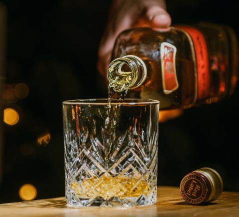 威士忌保质期多久？