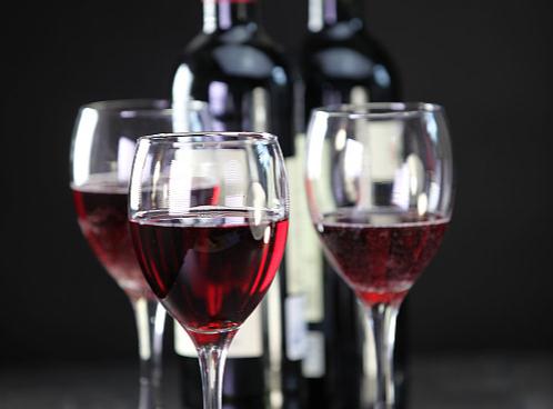 黑皮诺葡萄酒起源于哪里?