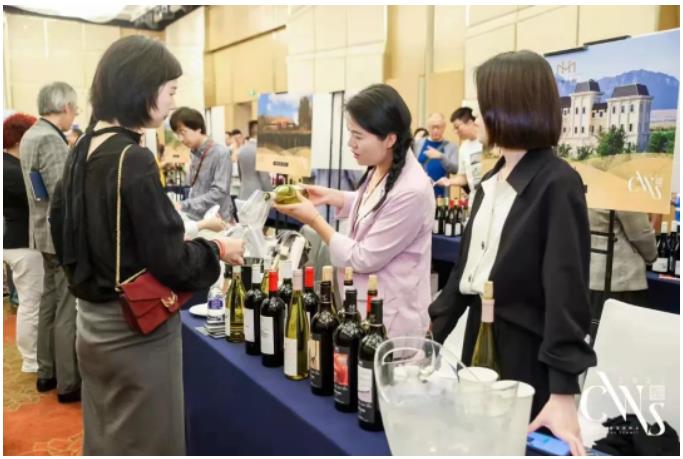 美贺庄园：第六届“发现中国·中国葡萄酒发展峰会”脱颖而出，斩获两项大奖